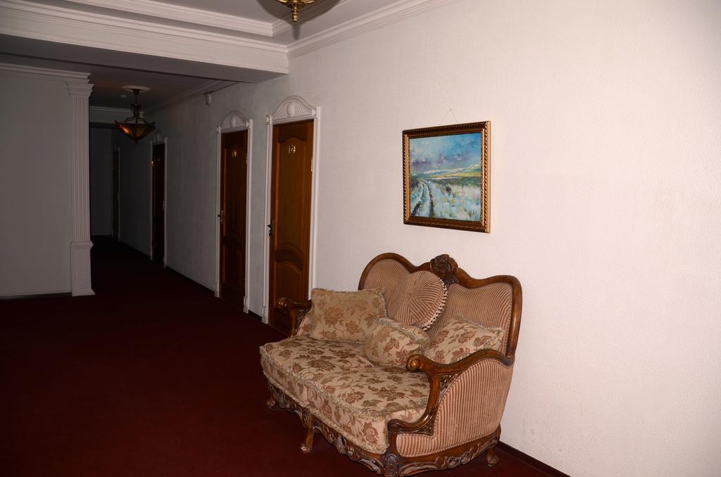 Saryarka Hotel Astana Exteriér fotografie
